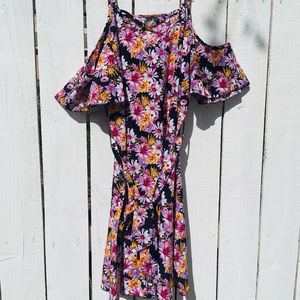 SHEIN Emery Rose Floral Off the shoulder belted dress. Size 8/10.